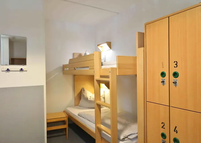 Hervorragende Hotels in Kiel mit Parkplatz für Kreuzfahrt